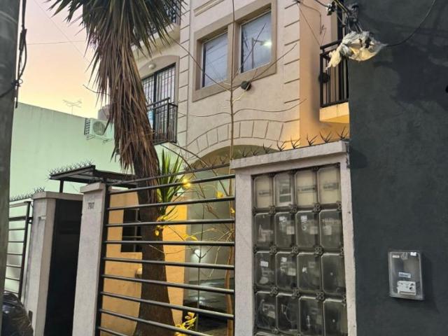 Venta de espectacular Departamento 2 ambientes en Morón Villa Sarmiento