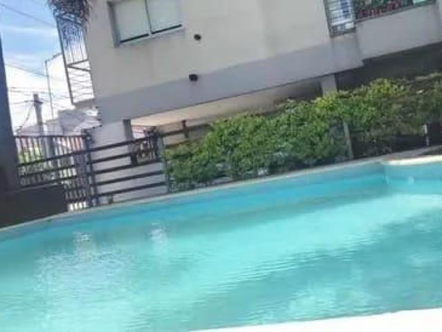 Venta de espectacular Departamento 2 ambientes en Morón
