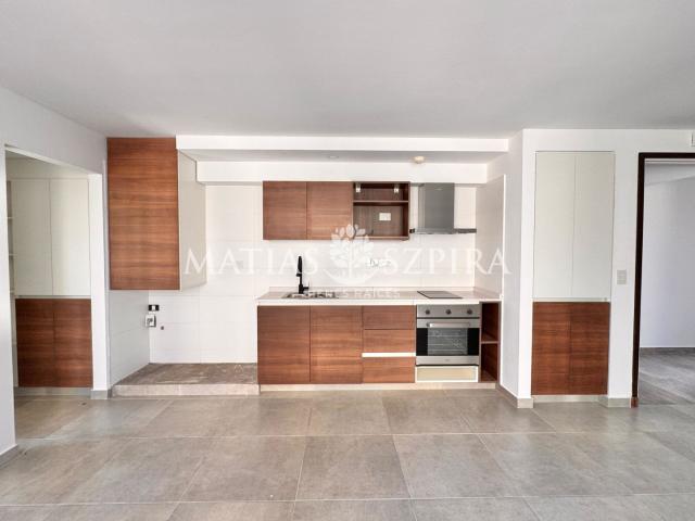 Venta de espectacular Departamento 2 ambientes en Morón