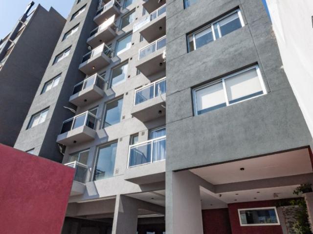 Venta de espectacular Departamento 2 ambientes en Morón