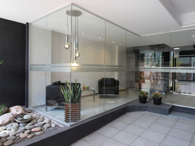 Venta de espectacular Departamento 2 ambientes en Morón
