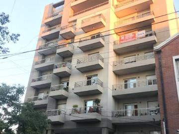 Venta de espectacular Departamento 2 ambientes en Morón