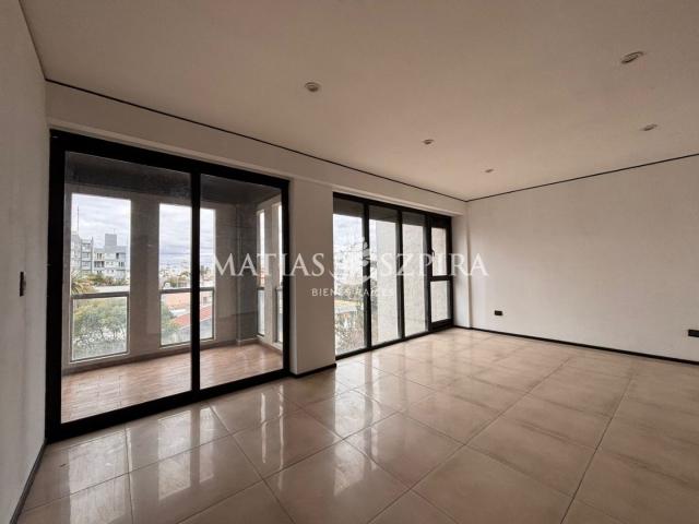 Venta de espectacular Departamento 2 ambientes en Moreno
