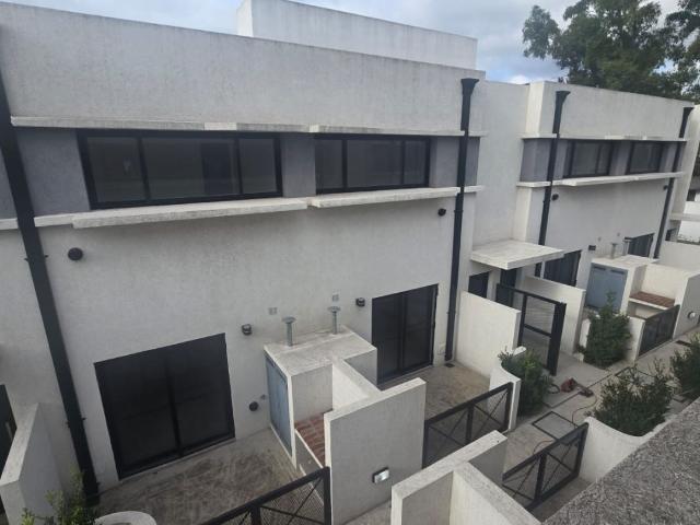 Venta de espectacular Departamento 2 ambientes en Moreno Paso del Rey