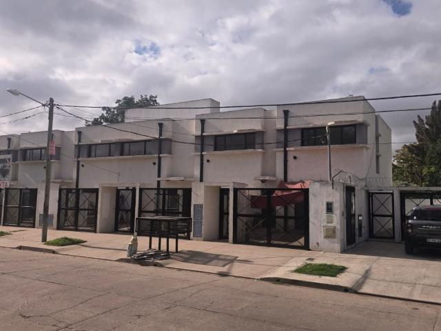Venta de espectacular Departamento 2 ambientes en Moreno Paso del Rey