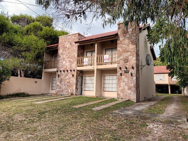 Venta de espectacular Departamento 2 ambientes en Aguas Verdes