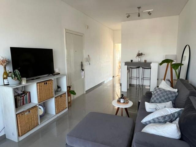 Venta de espectacular Departamento 2 ambientes en Berazategui