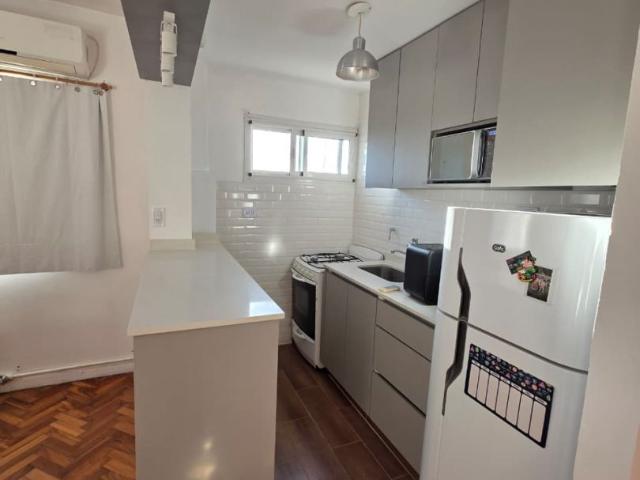 Venta de espectacular Departamento 2 ambientes en Centro / Microcentro