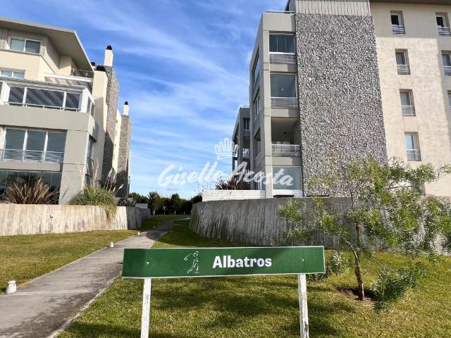 Venta de espectacular Departamento 2 ambientes en Costa Esmeralda