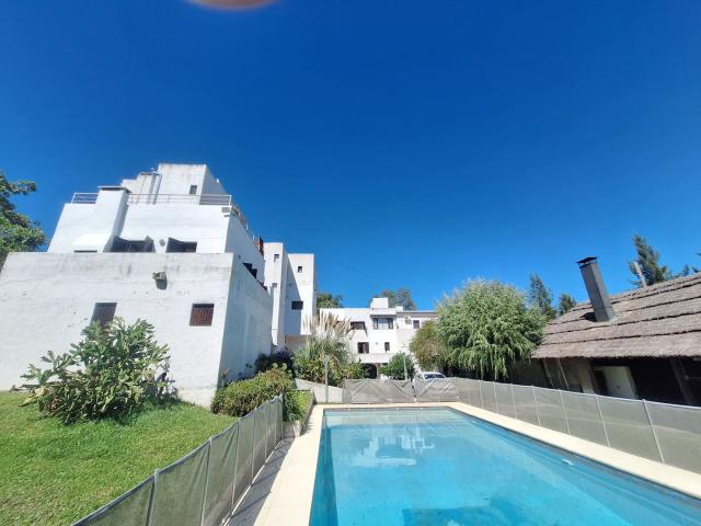 Venta de espectacular Departamento 2 ambientes en Escobar