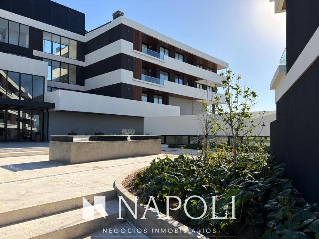 Venta de espectacular Departamento 2 ambientes en Esteban Echeverría Canning