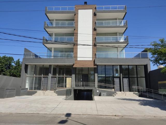 Venta de espectacular Departamento 2 ambientes en Ituzaingó