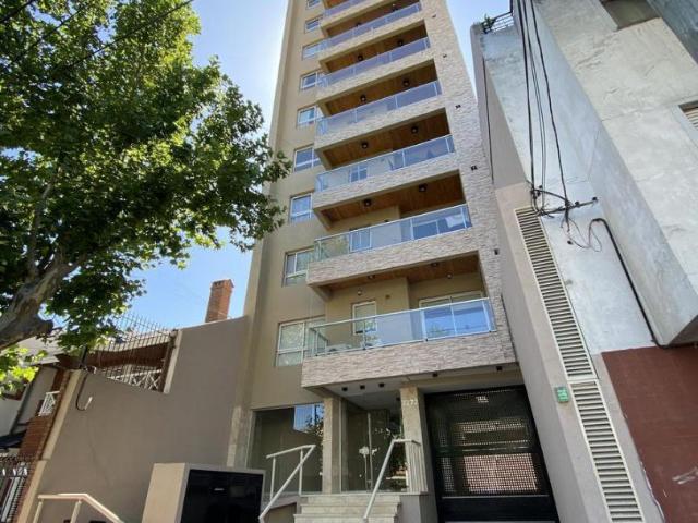 Venta de espectacular Departamento 2 ambientes en Lanús Lanús Este