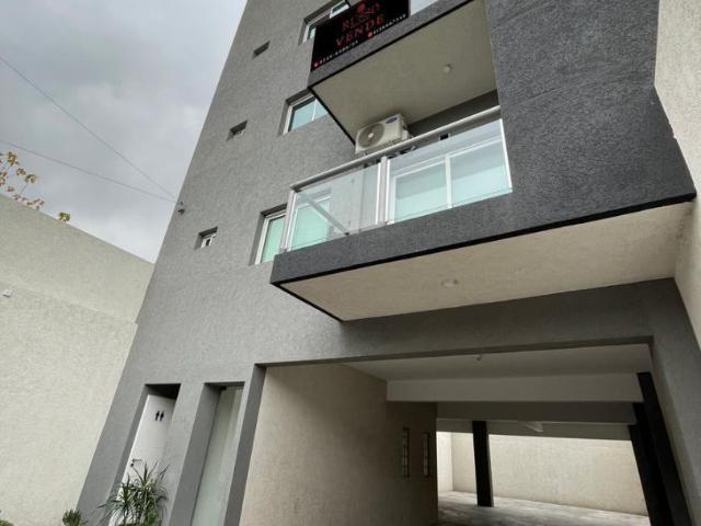 Venta de espectacular Departamento 2 ambientes en Lanús Lanús Este
