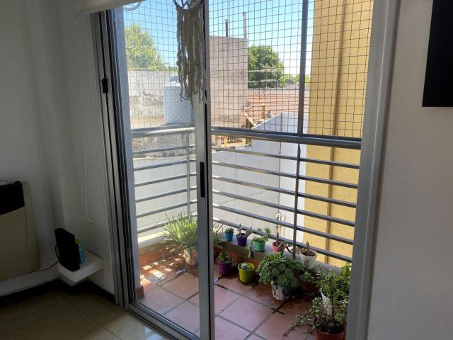 Venta de espectacular Departamento 2 ambientes en Liniers