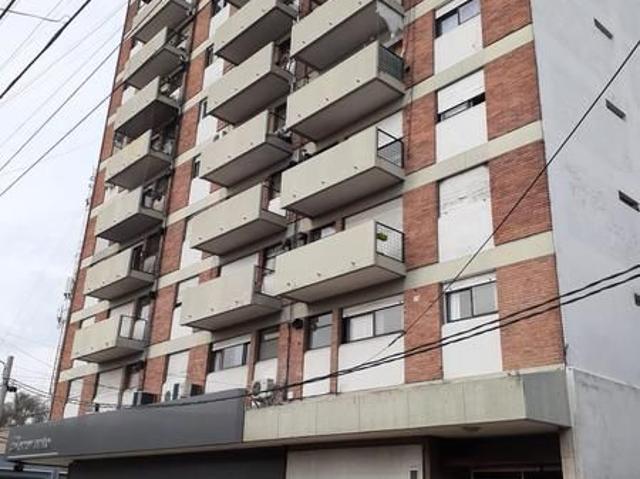 Venta de espectacular Departamento 2 ambientes en Lomas de Zamora Temperley
