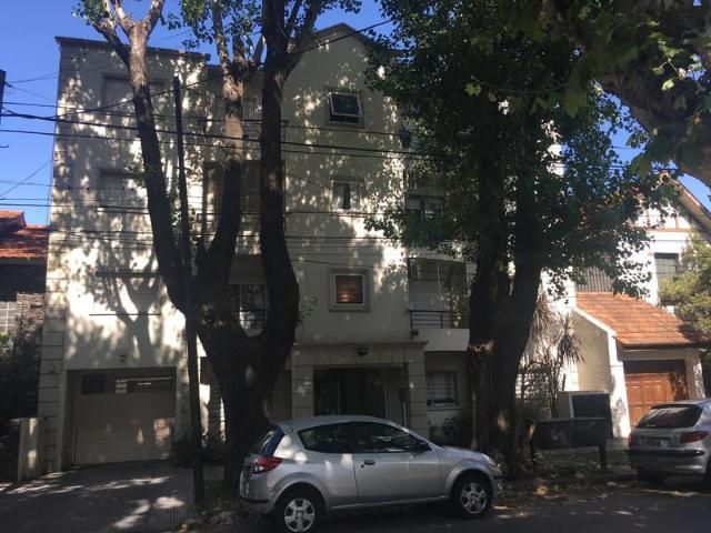 Venta de espectacular Departamento 2 ambientes en Lomas de Zamora Banfield