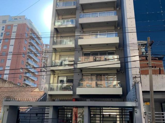 Venta de espectacular Departamento 2 ambientes en Quilmes