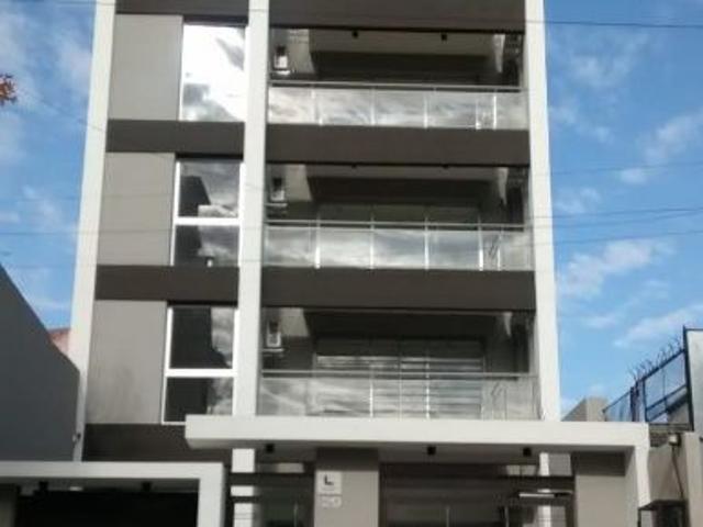 Venta de espectacular Departamento 2 ambientes en Quilmes
