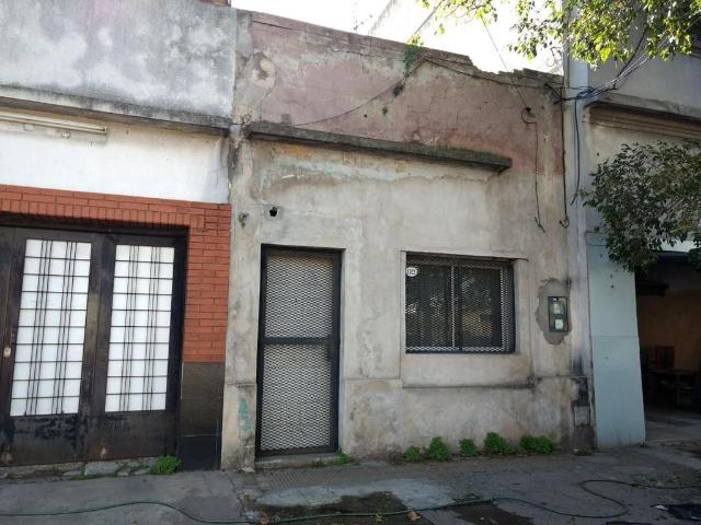 Venta de espectacular Departamento 2 ambientes en Tres De Febrero Ciudadela