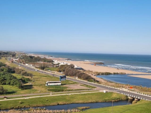Venta de espectacular Departamento 3 ambientes en Miramar