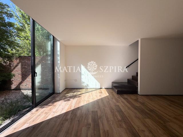 Venta de espectacular Departamento 3 ambientes en Moreno