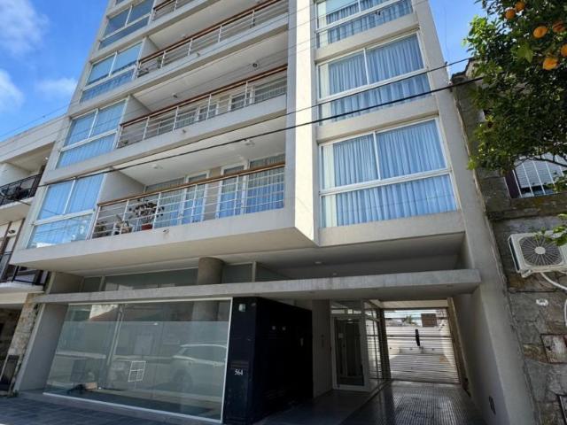 Venta de espectacular Departamento 3 ambientes en Balcarce Balcarce