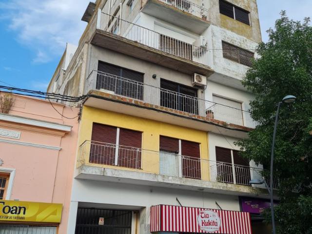 Venta de espectacular Departamento 3 ambientes en Balcarce