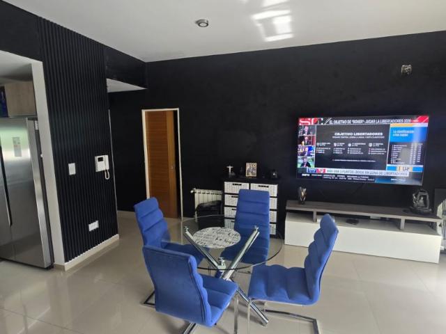 Venta de espectacular Departamento 3 ambientes en Berazategui