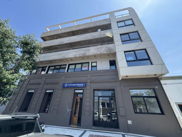 Venta de espectacular Departamento 3 ambientes en Chascomús Chascomús