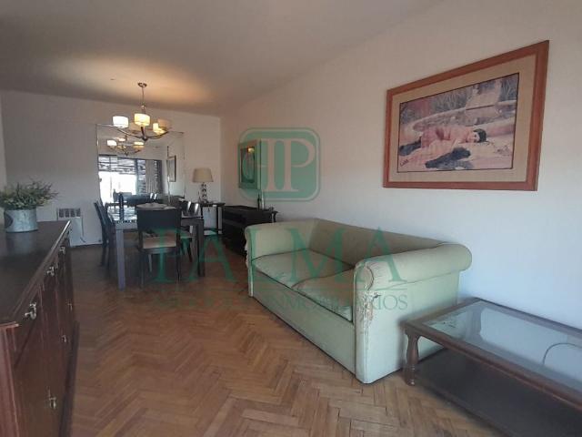 Venta de espectacular Departamento 4 ambientes en Concordia