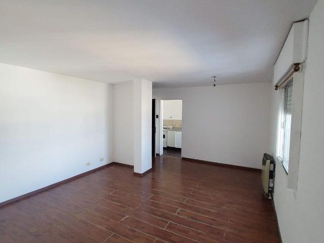 Venta de espectacular Departamento 3 ambientes en Concordia