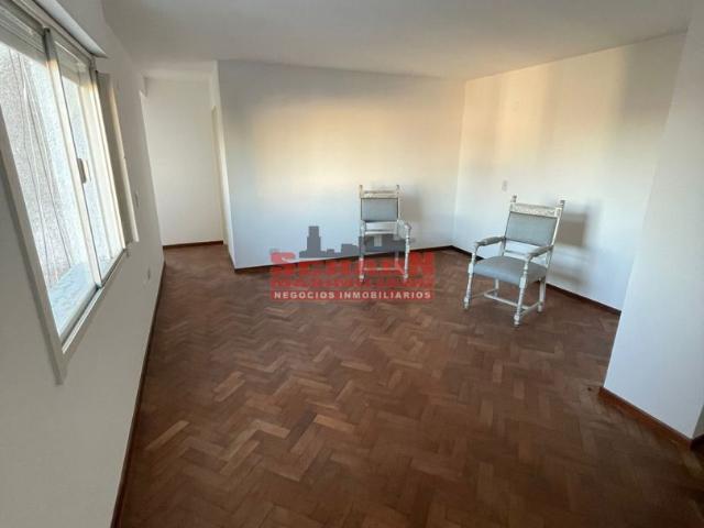 Venta de espectacular Departamento 3 ambientes en Concordia