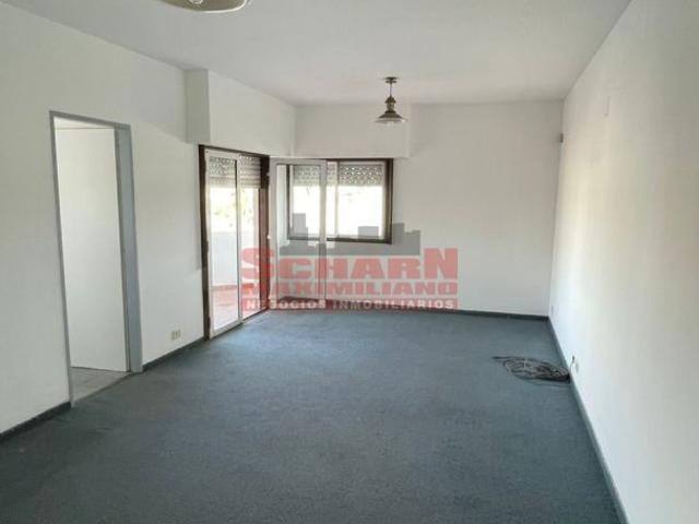 Venta de espectacular Departamento 3 ambientes en Concordia