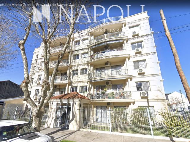 Venta de espectacular Departamento 3 ambientes en Esteban Echeverría Monte Grande