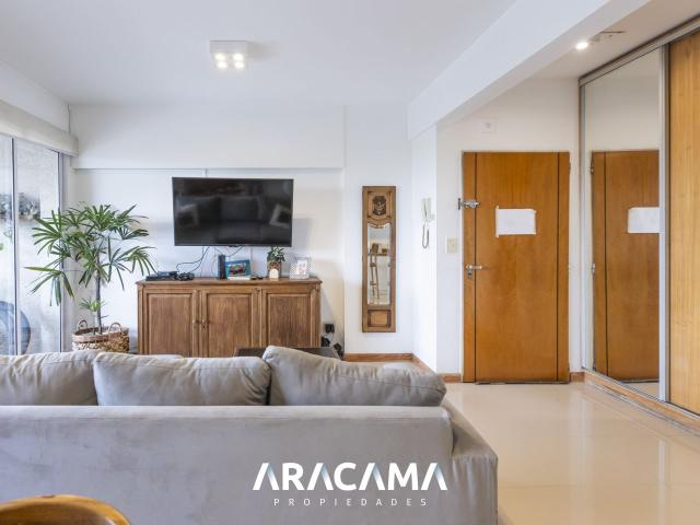 Venta de espectacular Departamento 3 ambientes en Esteban Echeverría Monte Grande
