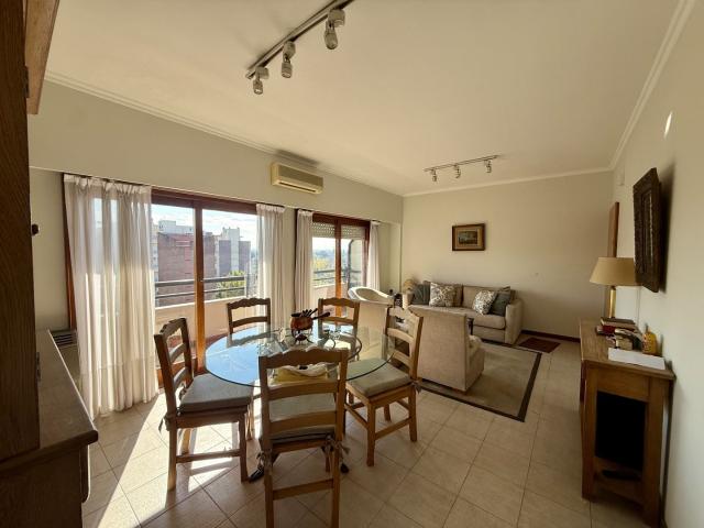 Venta de espectacular Departamento 3 ambientes en Esteban Echeverría Monte Grande