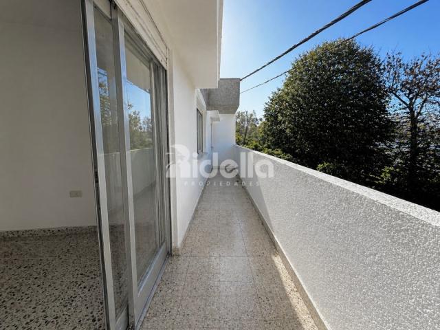 Venta de espectacular Departamento 3 ambientes en La Plata