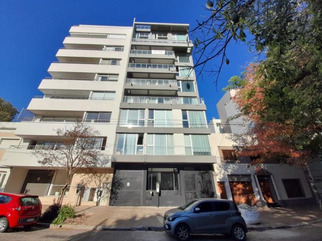 Venta de espectacular Departamento 3 ambientes en La Plata