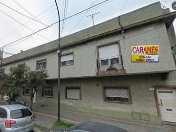Venta de espectacular Departamento 3 ambientes en Lanús Lanús Este
