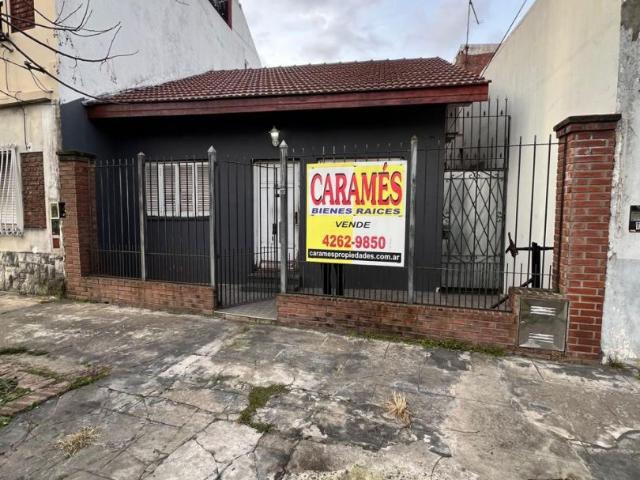 Venta de espectacular Departamento 3 ambientes en Lanús Lanús Este