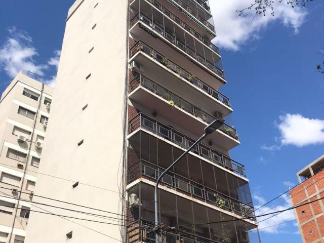 Venta de espectacular Departamento 3 ambientes en Lanús Lanús Este
