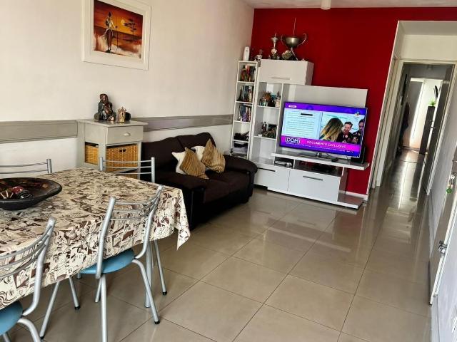 Venta de espectacular Departamento 3 ambientes en Lanús Lanús Este
