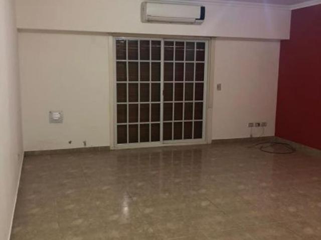 Venta de espectacular Departamento 3 ambientes en Liniers