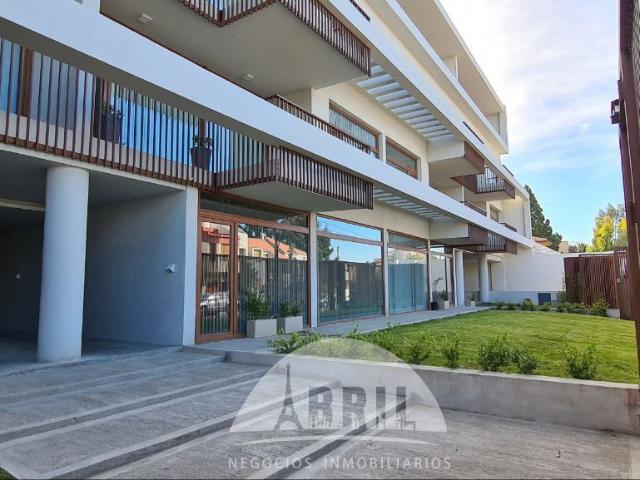 Venta de espectacular Departamento 3 ambientes en Rada Tilly
