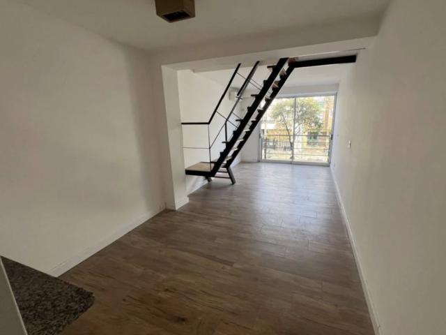 Venta de espectacular Departamento 3 ambientes en San Isidro