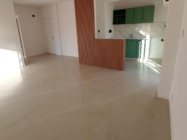 Venta de espectacular Departamento 3 ambientes en San Miguel