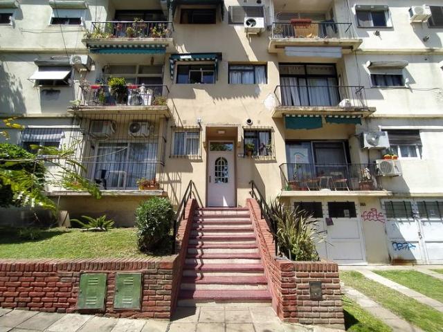 Venta de espectacular Departamento 3 ambientes en Tres De Febrero