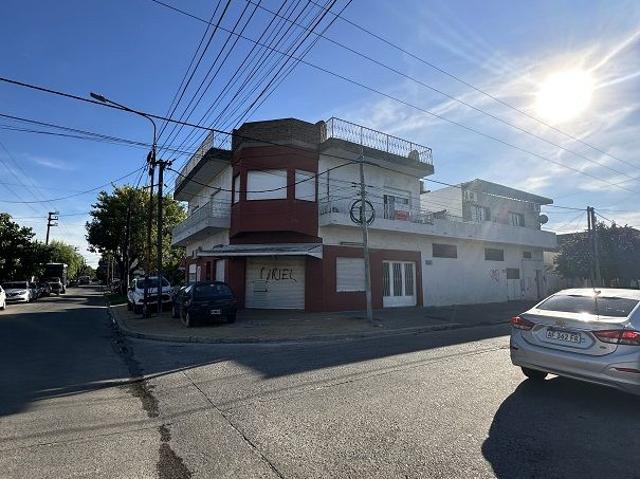 Venta de espectacular Casa 3 ambientes en Tres De Febrero Villa Bosch