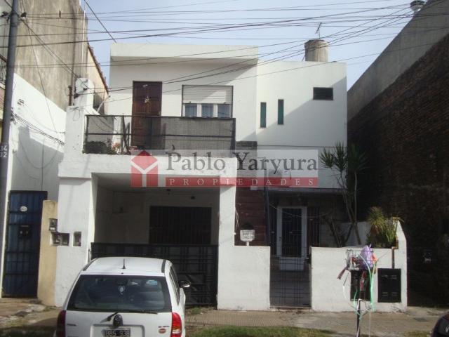 Venta de espectacular Departamento 3 ambientes en Tres De Febrero Caseros